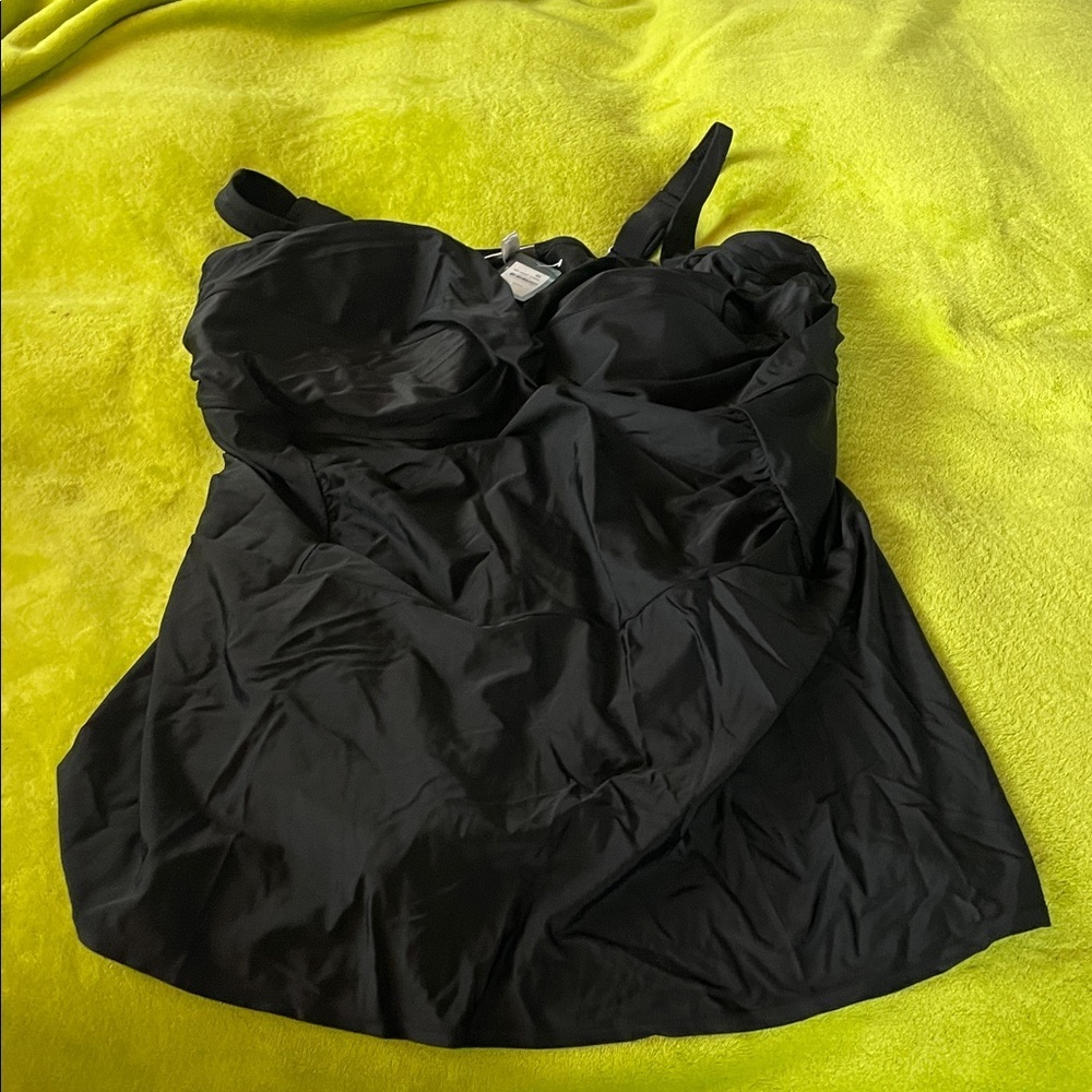 Black Women’s Swim suit - One piece skirt twist